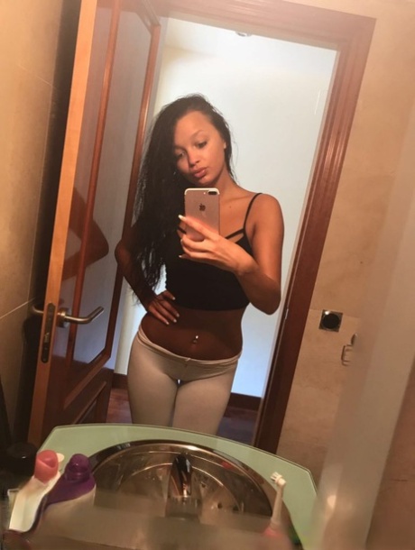 Cumhuriyet VIP Escort Bayan İrem